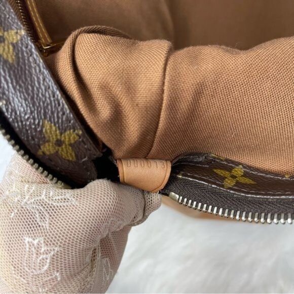 306 Pre owned Auth Louis Vuitton Monogram Cabas Mezzo Shoulder Tote Bag DU0013 - Picture 13 of 16